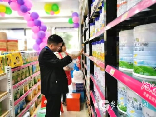 多彩貴州網(wǎng)銅仁頻道聚焦食品經(jīng)營 守護“舌尖安全”，助力產(chǎn)業(yè)升級